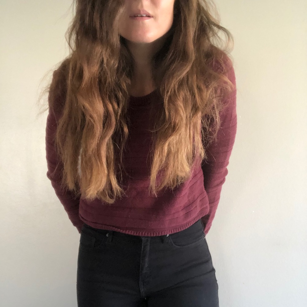 JOE BOXER CROP SWEATER